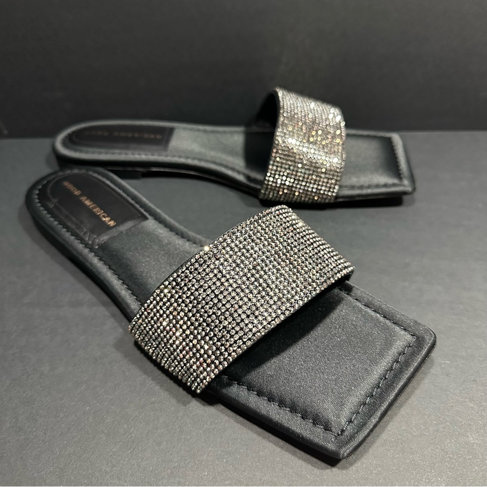 Good American Crystal Crush Standout Slide Black Size 10